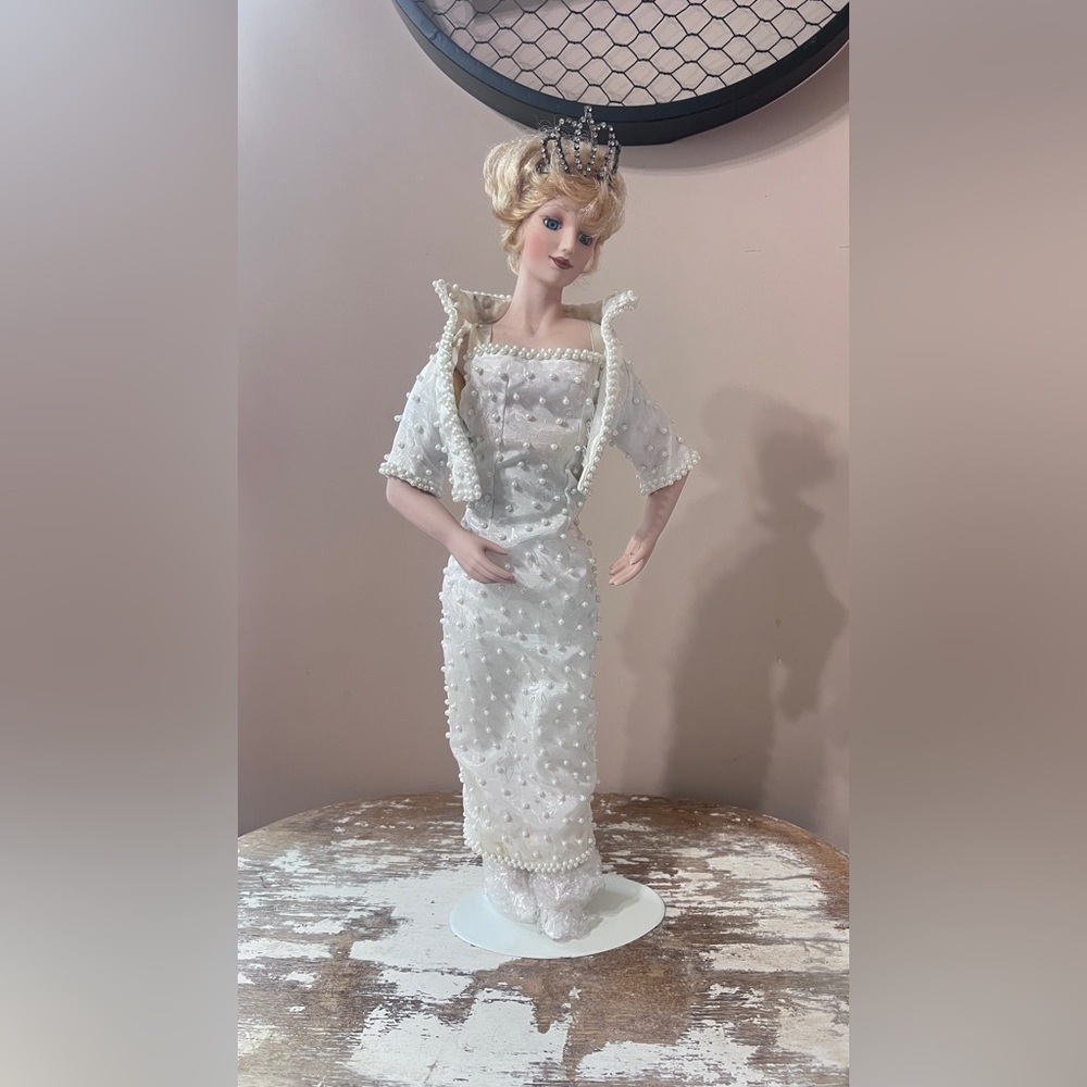 FINAL PRICE Ashley Belle Princess Diana Porcelain Doll